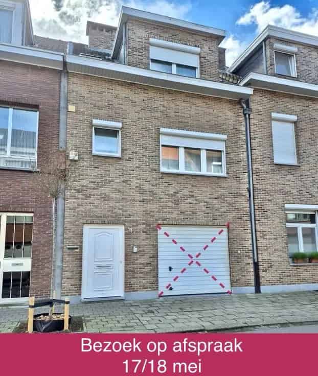 Huis Te Koop Wilrijk: Instapklare Triplexwoning met Stadstuin