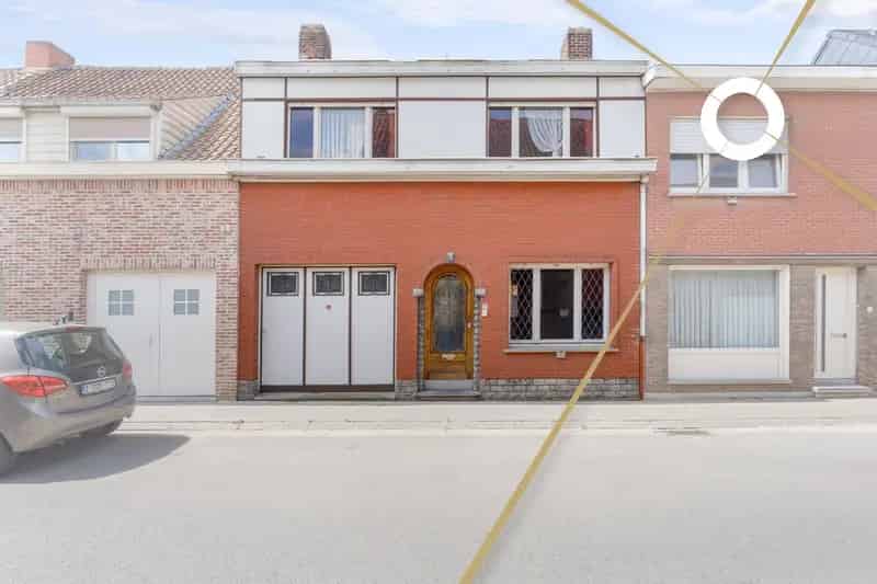 Te renoveren woning Lauwe