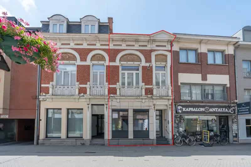 Huis te koop Turnhout: Ruim pand met veelzijdige mogelijkheden