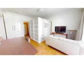 Studio te Huur Sint-Lambrechts-Woluwe Nabij Metro Montgomery