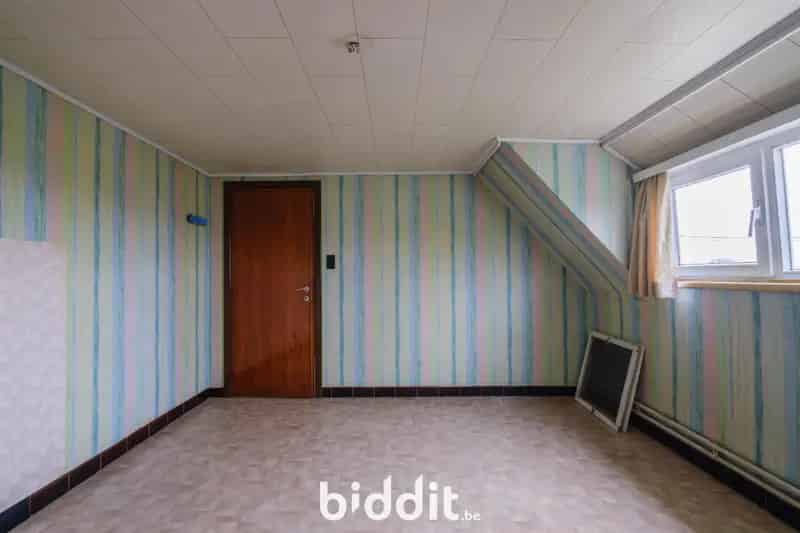 Zeer Rustig Gelegen Woning Met Uitbreidingsmogelijkheden