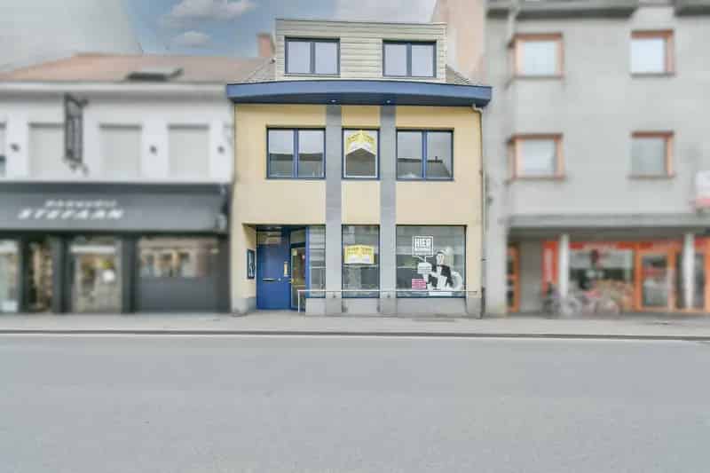 Handelspand met Appartement te huur Torhout