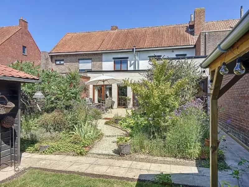 Huis te huur 3 slaapkamers tuin 852m²  EPC D
