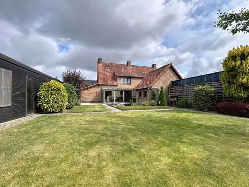 Huis te Koop Zwevezele 3 slaapkamers Zuidgerichte tuin