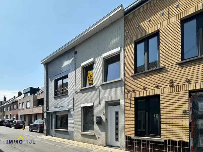Huis te koop te Geraardsbergen: Gezinswoning met 3 slaapkamers en terras