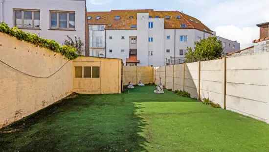 Woning te koop te Blankenberge met grote tuin!