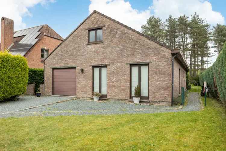 Landhuis 3 slaapkamers te renoveren 1117m²