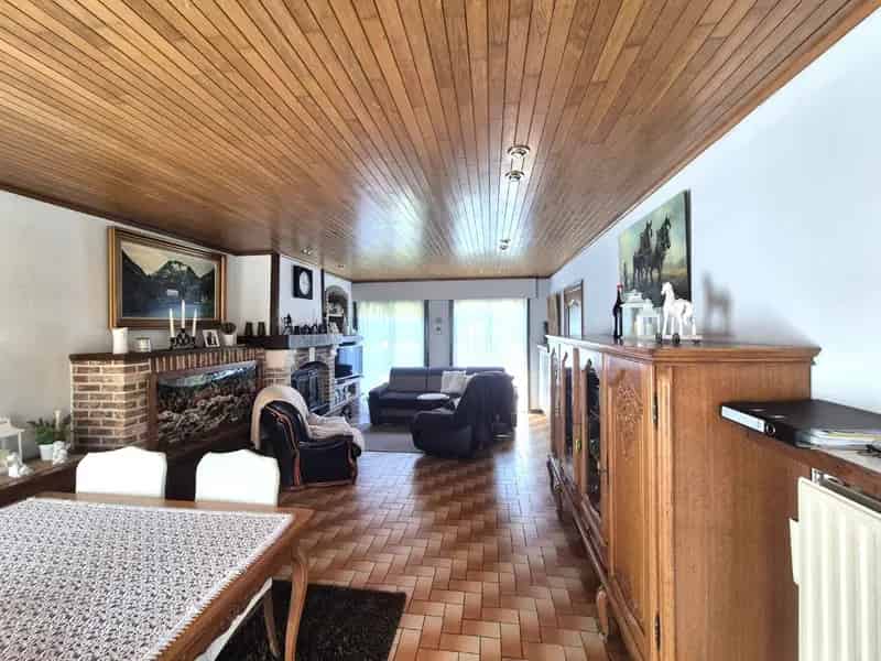 Ruime Bungalow te Zulte - 3 slaapkamers, tuin en garage