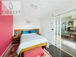 Appartement te Koop Brussel - 45m² - Gemeubileerd - Nabij Centrum