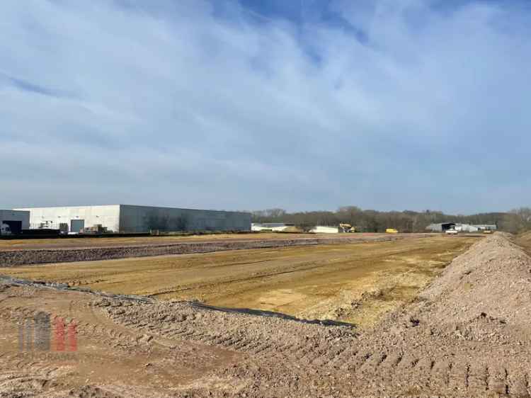 Industriegrond te koop 2400m² Thea Tielt