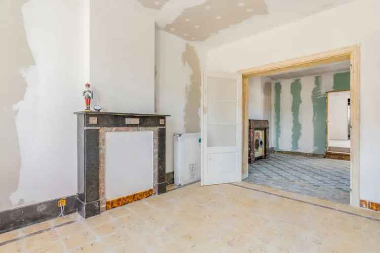 Woning met afwerkingsmogelijkheden te Zussen