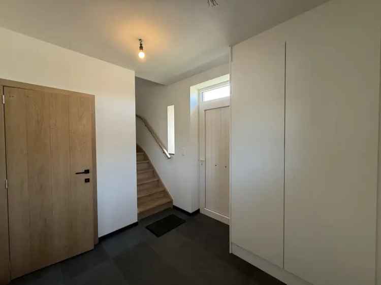 Moderne Nieuwbouwwoning met Tuin te Koop