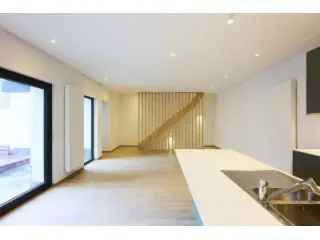 Triplex te Huur Sint-Lambrechts-Woluwe
