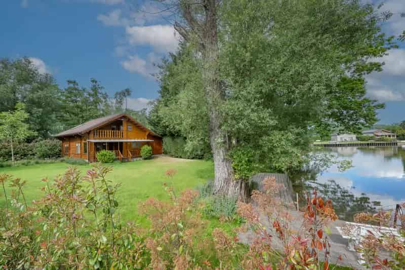 Huis te huur Walsingen: Charmante Recreatiewoning aan Zwemvijver