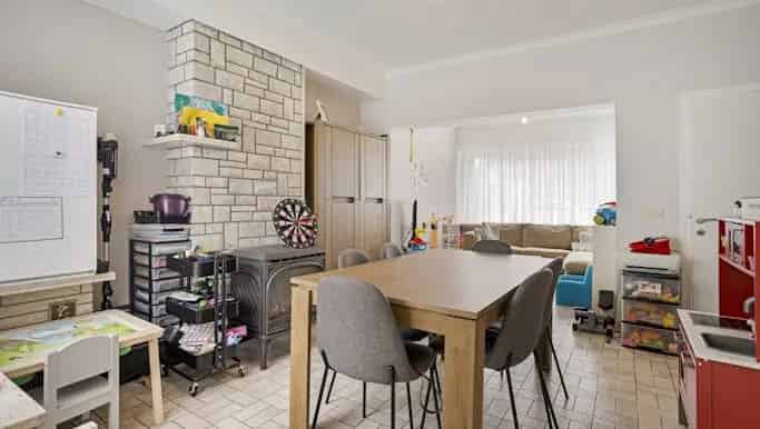 Huis te koop Ardooie 112m² 2 slaapkamers tuin parkeerplaatsen