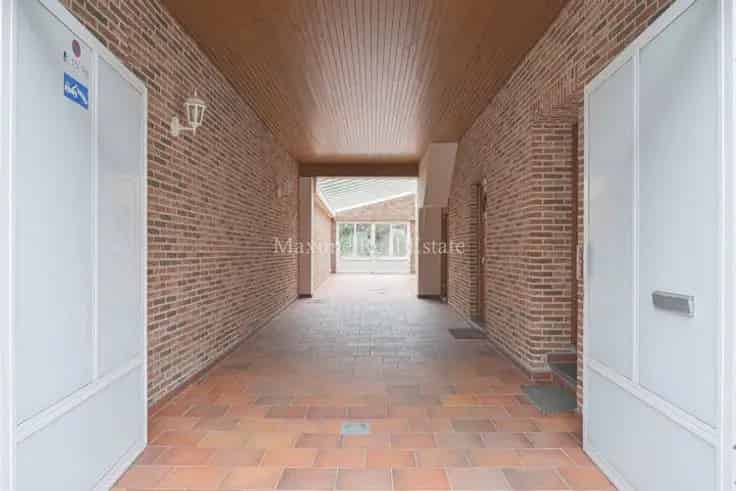 Huis Te Koop 6 Slaapkamers 240m² Rustige ligging