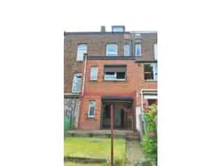 Huis te Koop Châtelet 3 slaapkamers Tuin Kelder