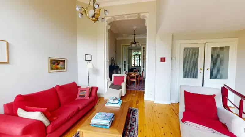 Huis te Etterbeek 5 slaapkamers 308m2 gerenoveerd