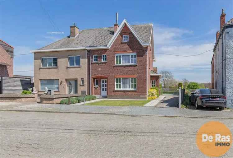 Huis te koop Hillegem 3 slaapkamers renovatieproject