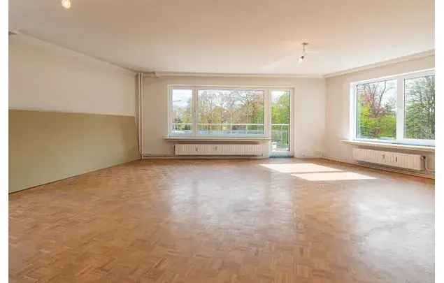 Huur 3 slaapkamer appartement van 116 m² in Ghent