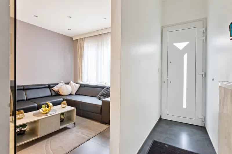 Gerenoveerde woning 3 slaapkamers Merksem