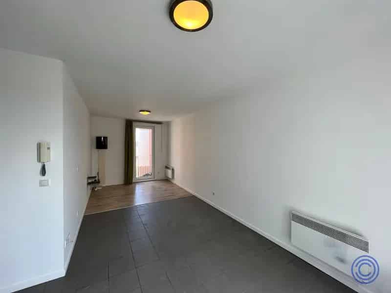 Studio te koop met terras 45 rendement