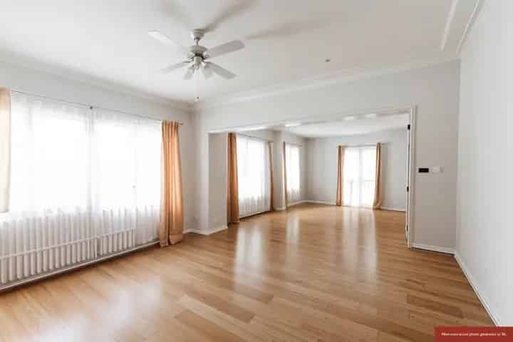 Gezinswoning 5 slaapkamers 2 badkamers Garage Tuin Recente Renovatie