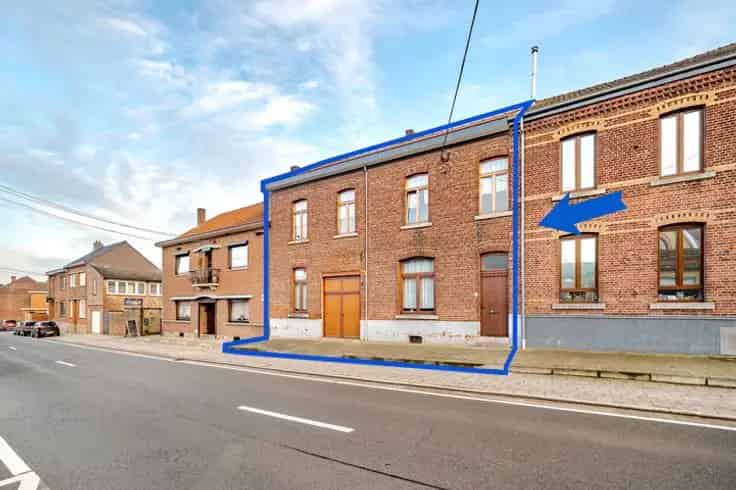 Ruim Huis Te Koop Eben Emael Veel Slaapkamers