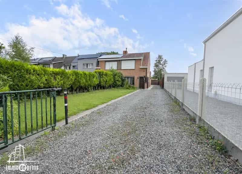 Huis te huur: Landelijke woning te renoveren met tuin en garage
