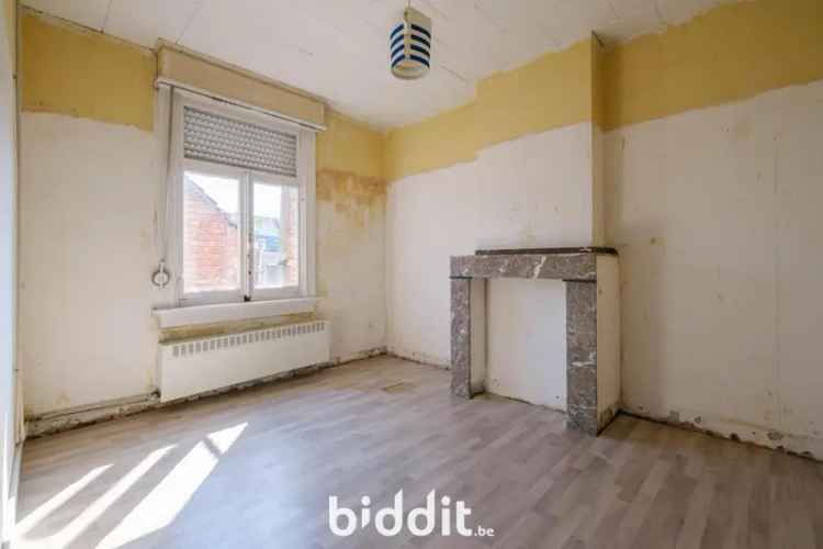 Te renoveren eigendom Zoersel: 4 slaapkamers en tuin