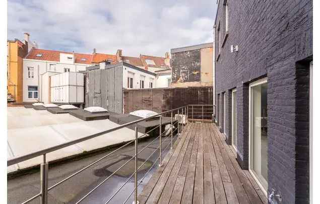 Huur 1 Slaapkamer Loft Appartement 141m² Antwerpen