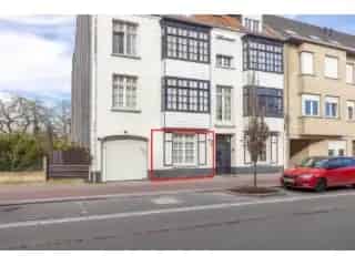 Gelijkvloers appartement te koop Malle - Instapklaar met terras en tuin