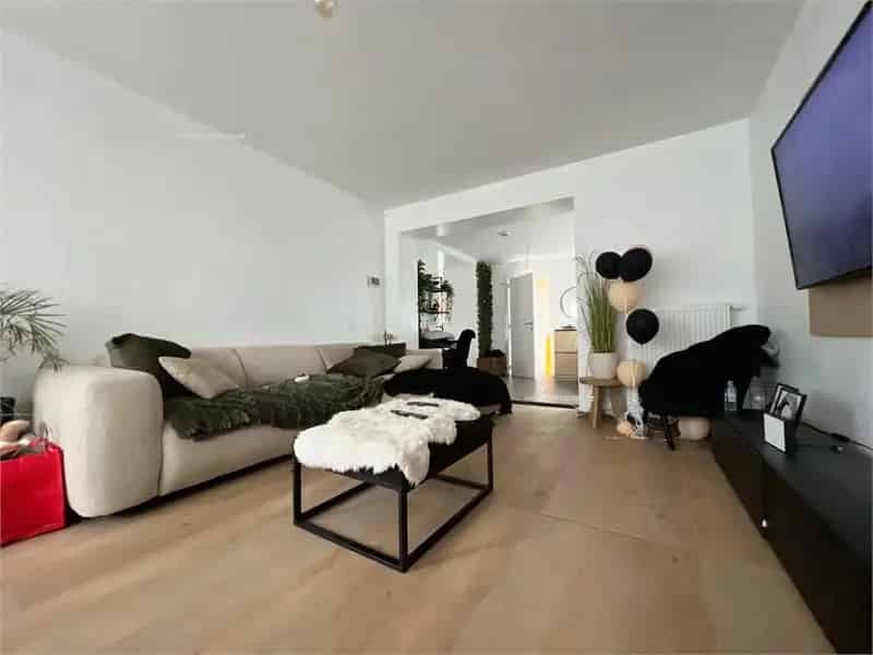 Huis te koop Ichtegem: Gerenoveerde woning met 3 slaapkamers