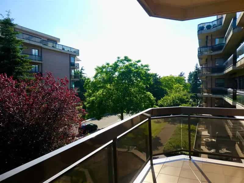 Hoogwaardig 2 Slaapkamer Appartement te Sint Niklaas