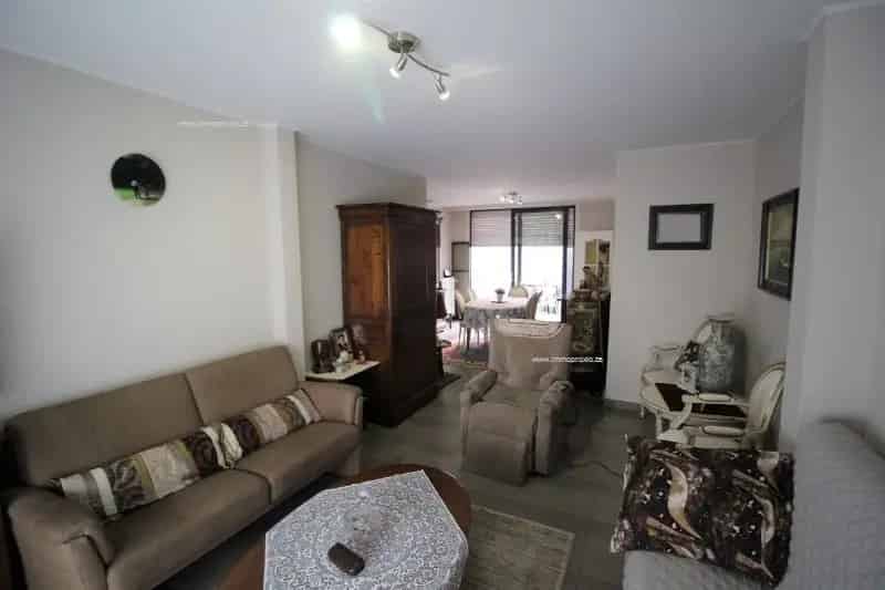Appartementen te Koop Dendermonde: Opbrengsteigendom 5 Appartementen