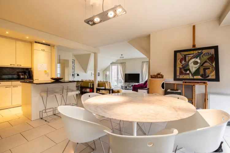Duplex Te Schilde: Instapklare Ruime Duplex Nabij Centrum