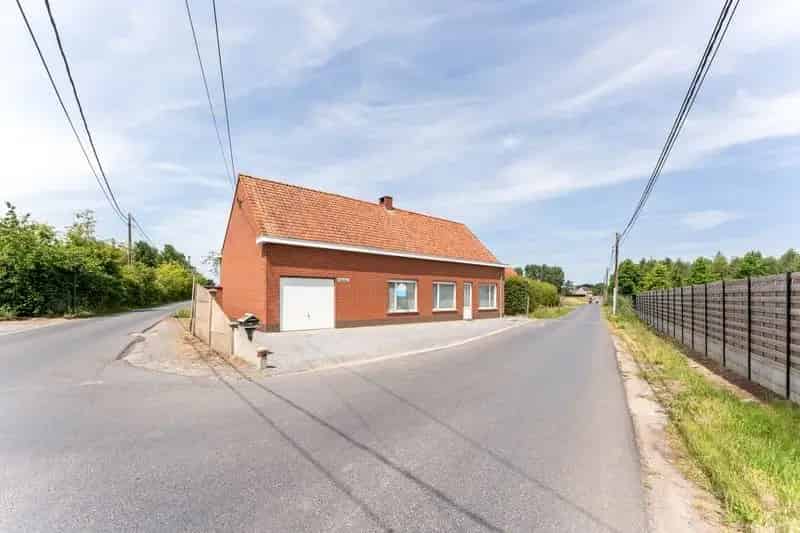 Woning te huur Roeselare 2 slaapkamers tuin garage
