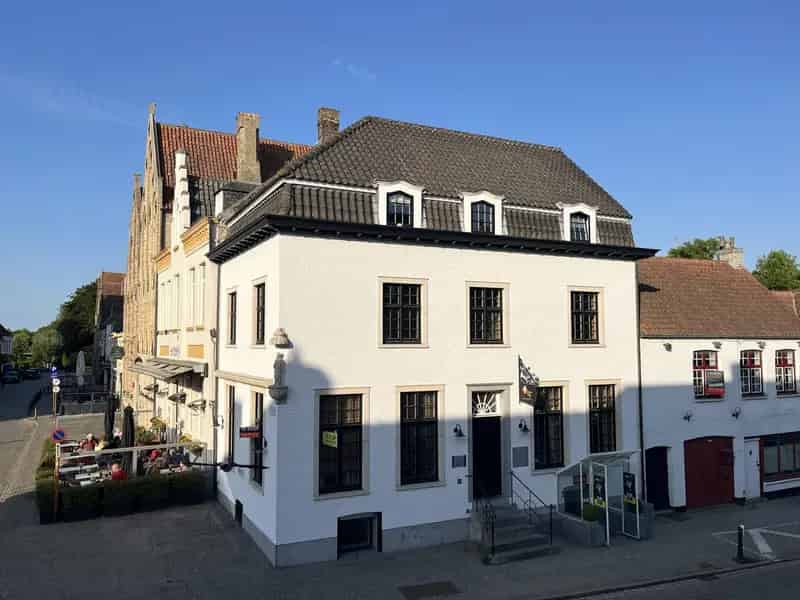 Huis te koop Damme Markt Iconisch pand 335m2