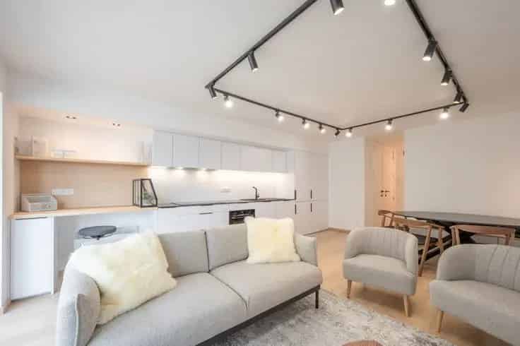 Luxe Appartement nabij Zeedijk Duinbergen