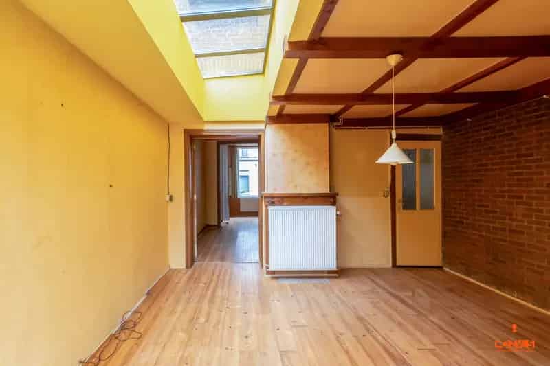 Huis te koop Sint-Amandsberg: 4 slaapkamers, tuin, renovatieproject