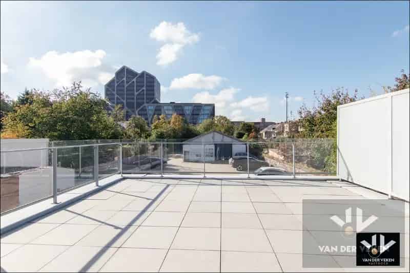 Instapklaar appartement Hasselt 2 slaapkamers ruim terras