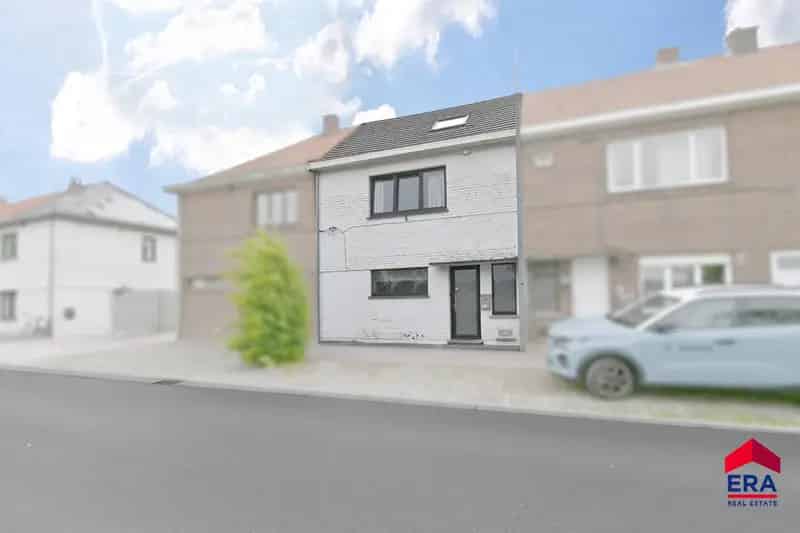 Gezinswoning te Lievegem 3 slaapkamers Rustig Uitzicht