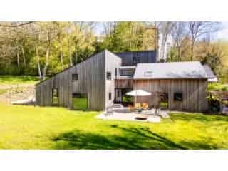 Villa te koop Romsée 326m² gerenoveerd 4 slaapkamers tuin garage
