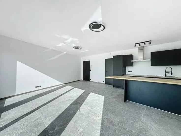 3 Slaapkamer Appartement Te Koop Gratis Auto