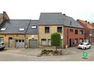 Huis te koop Koekelare - Instapklare woning met 4 slaapkamers en garage