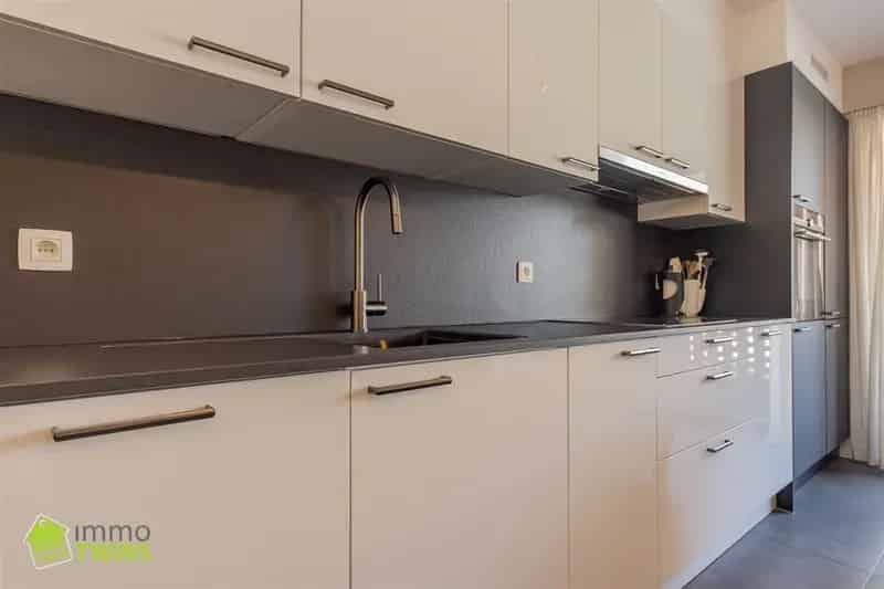 Modern Appartement te Koop Kastel nabij Hamme Moerzeke