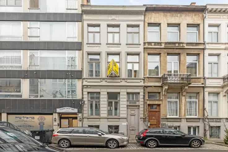 Herenhuis Te Koop