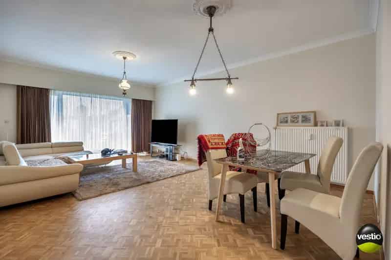 Opbrengsteigendom Hasselt 3 Appartementen Parkeergelegenheid