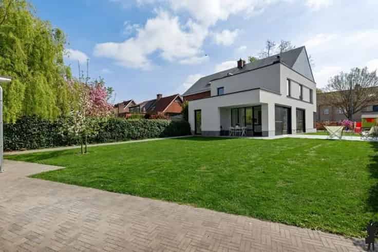 Huis Te Koop Kontich 4 slaapkamers 3 badkamers EPC A