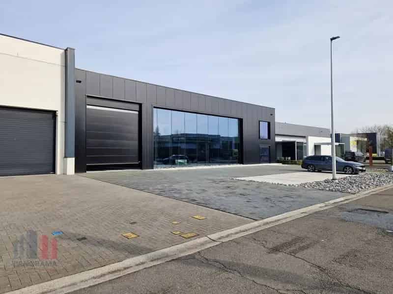 Nieuwbouw Bedrijfsgebouw te Huur Duffel 2265m²